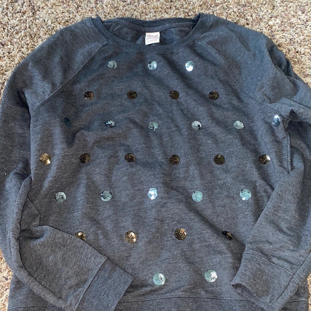 SUPER SOFT. sparkly girls pullover/sweater. perfect for any occasion.